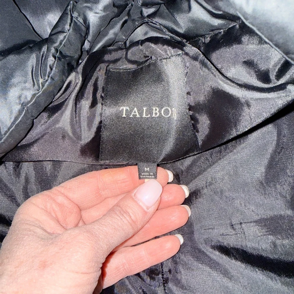 Talbots “long vest” puffer 10” side zips at hem pockets super warm black MEDIUM - Picture 2 of 5